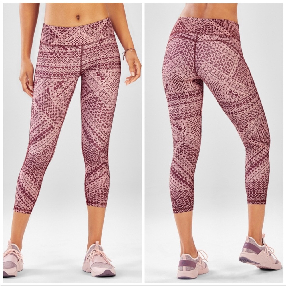 Fabletics high waisted veranda Capri leggings medium